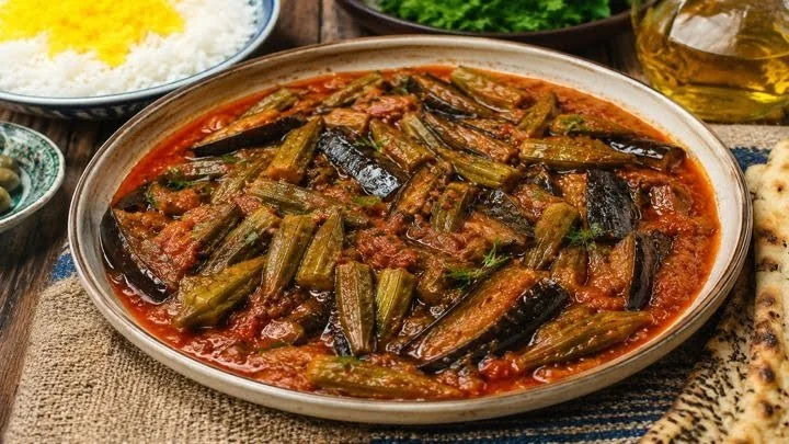 نکات و فوت‌وفن‌ های طرز تهیه خوراک بامیه و بادمجان