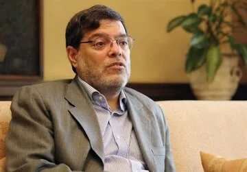 مرندی: دانشمندان روسی ایران را ترک نکردهاند/ به جنگ روانی دشمن توجهی نکنید