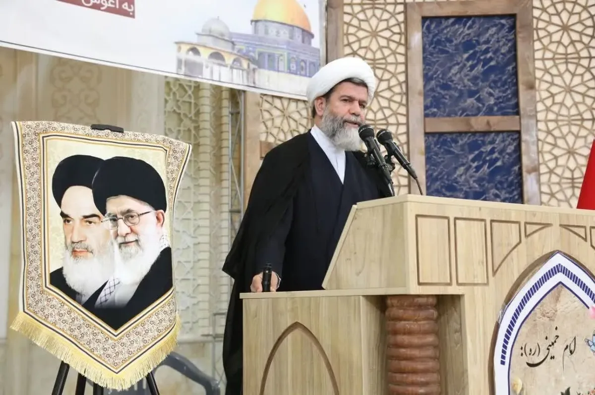 انتقاد امام جمعه شیراز از برگزاری کنسرتها: موجب رنجش مردم میشوند