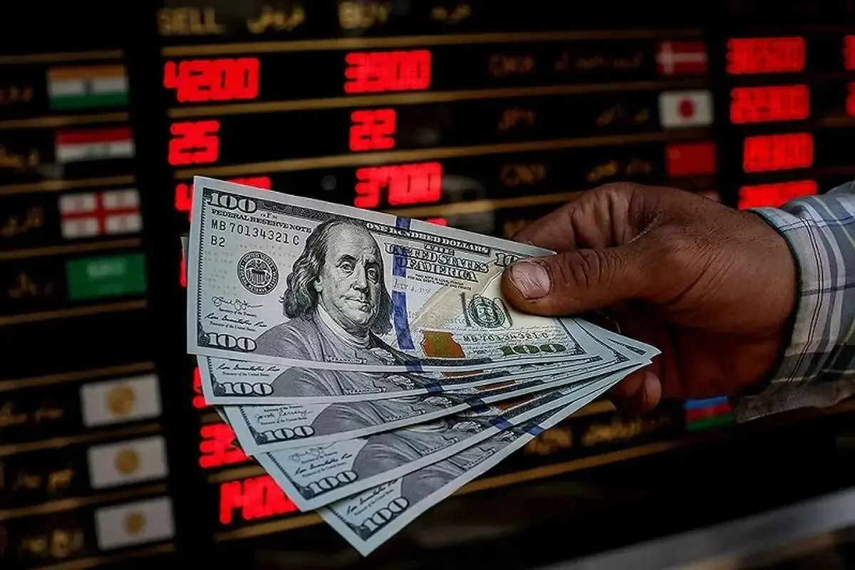 پیشبینی قیمت دلار روز شنبه ۲ آبان ۱۴۰۵؛ آیا دلار گرانتر میشود؟