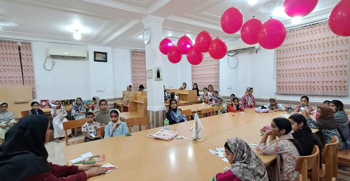 کتابخانه بنی‌معین گورزین پس از یکسال‌ و نیم تعطیلی به روی اهالی قشم گشوده شد