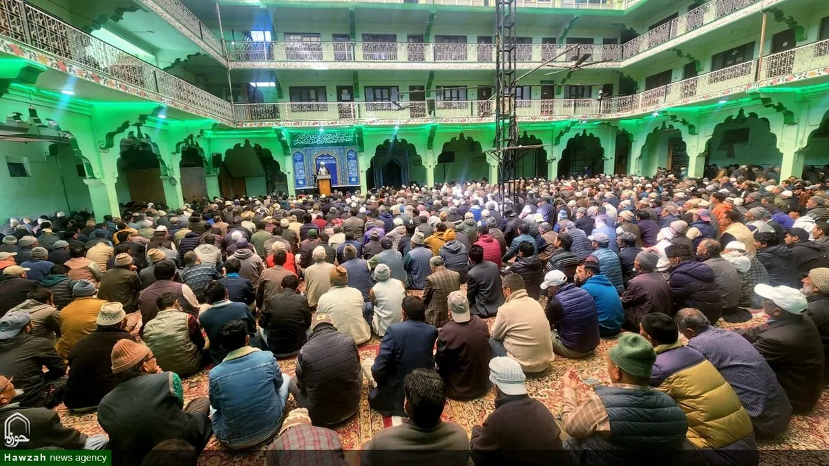 حضرت زینب(س)، الگوی جاودانه علم، شجاعت و ایستادگی در راه حق است
