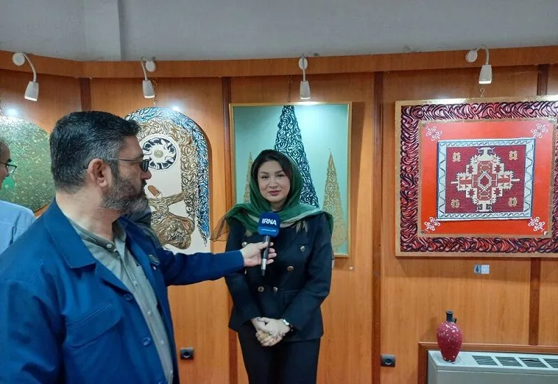 گشایش نمایشگاه نقاشی - خط در آستارا