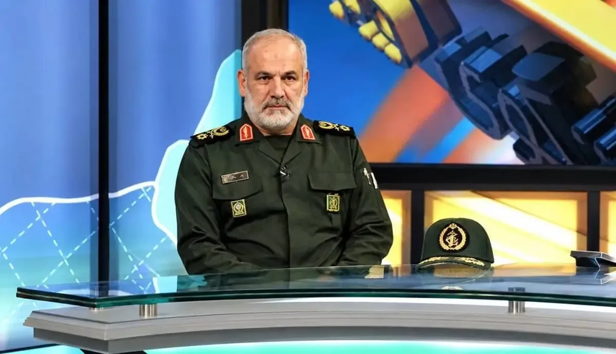 مشاور فرمانده هوافضای سپاه: کسی نمیتواند موشکهای دوربرد و نقطهزن را از ایران بگیرد