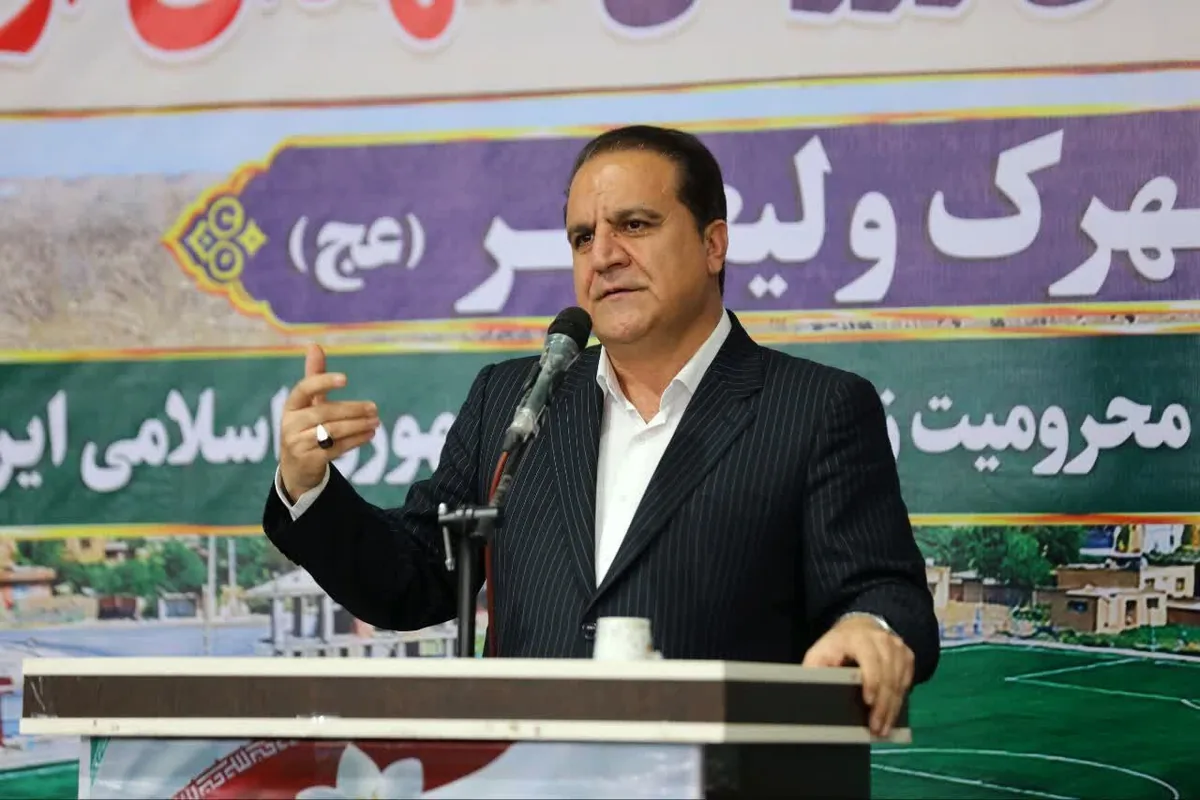 استاندار ایلام: ارتش در دو جبهه حفظ امنیت و محرومیتزدایی پیشتاز است