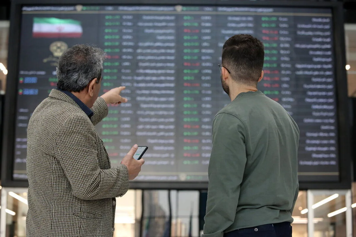 عقبنشینی بورس از مرز 7.9میلیونی