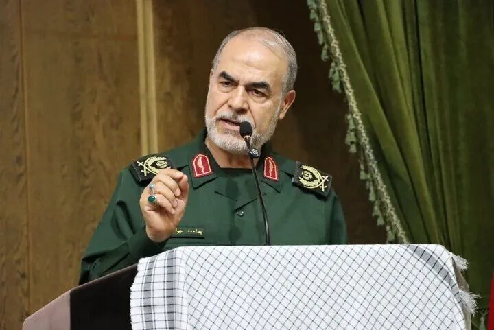 سردار جوانی: آمریکاییها در پی قرار دادن ایران در تنگنا بودند، اما با شکست مواجه شدند/ تصور فروپاشی ایران اشتباه راهبردی دشمن بود