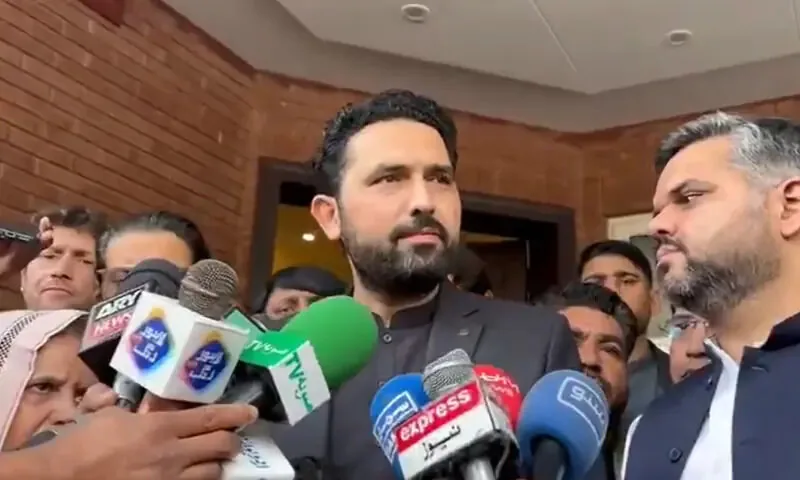 بازداشت مسوولان حزب عمران خان پس از وضعیت فوق العاده در ایالت خیبر پاکستان