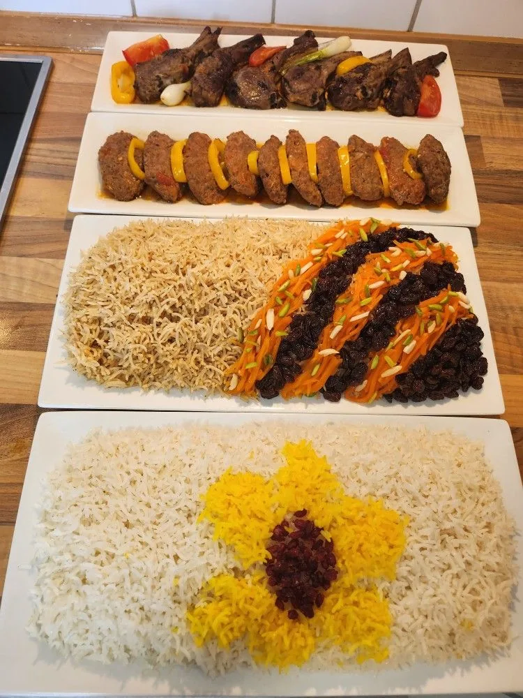 تزیین میز غذا ایرانی