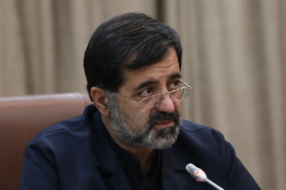 بهنامجو: صادرات واحدهای تولیدی قم امسال
به ۲۰۰ میلیون دلار رسید