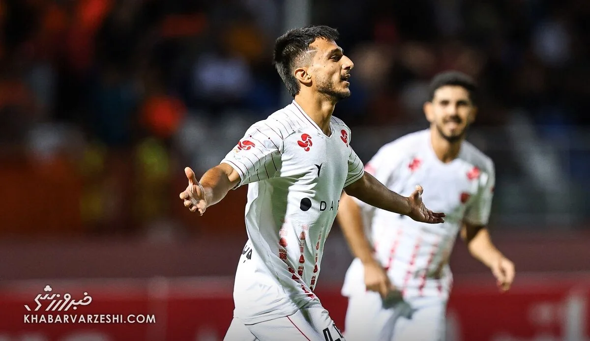 خوشحالی متفاوت پرسپولیسیها بعد از گل سوم؛ جشن ویژه برای یک بازیکن خاص