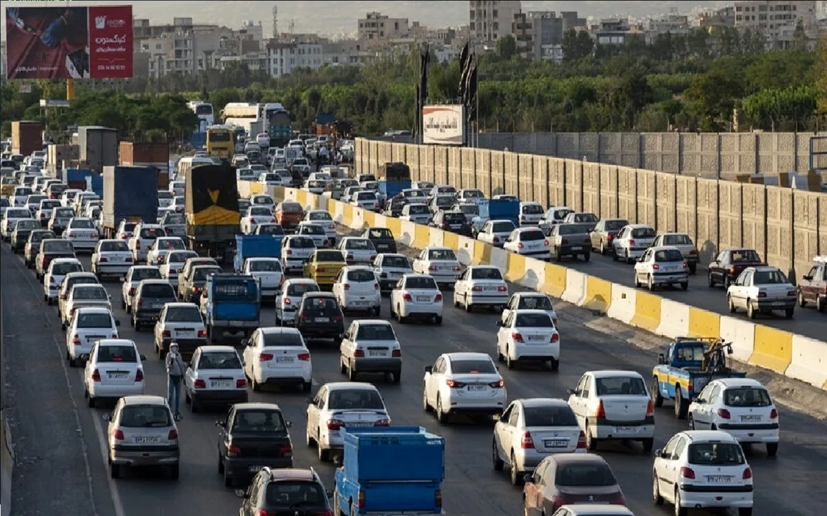 ترافیک سنگین در جاده های مازندارن/ این محور یک طرفه می شود