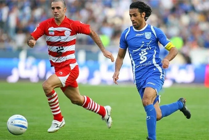 تونل زمان| استقلال برنده شد؛ مدافع پرسپولیس را به جرم کمکاری اخراج کردند/ باخت دربی را در کارنامه من ثبت نکنید!