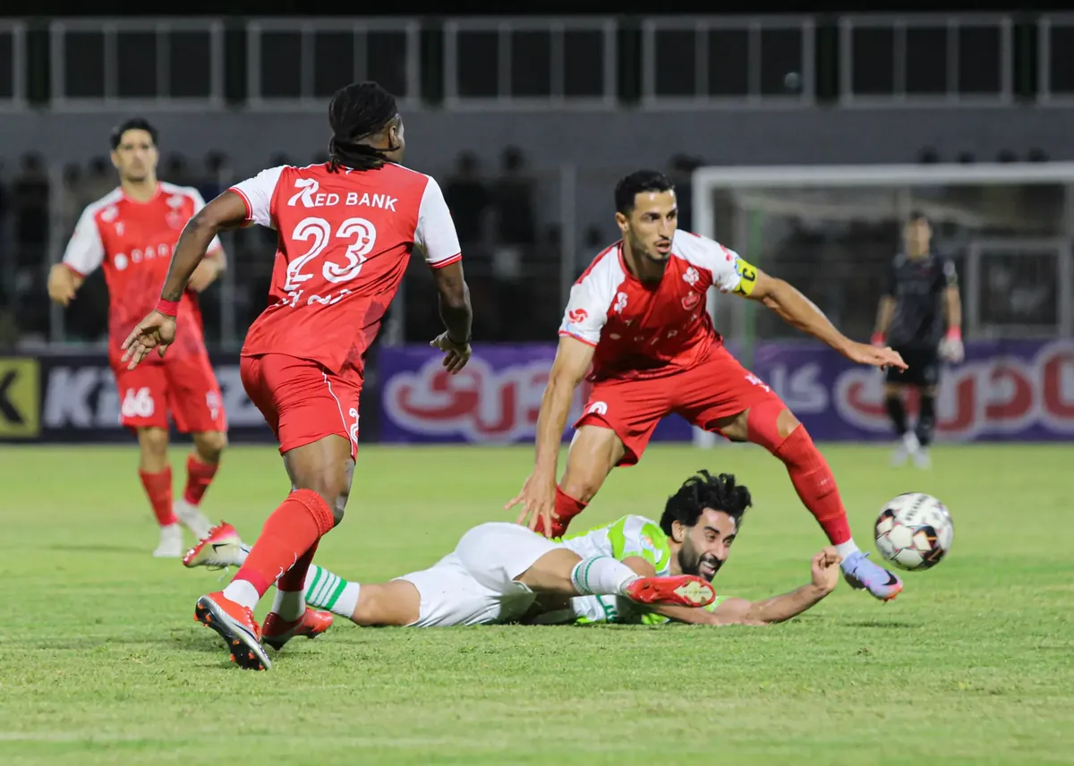 پرسپولیس از خرمآباد برنگشت