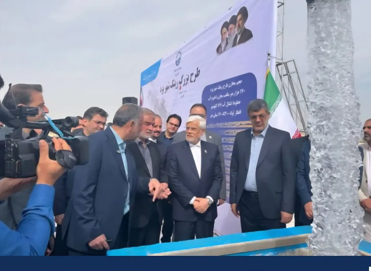 انتقال آب از دریای عمان از پروژههای مهم و در دست اقدام است