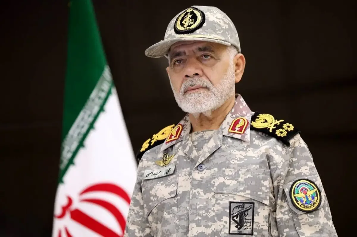 هشدار سرلشکر عبداللهی به سران آمریکا و رژیم صهیونی: ما برای تصمیمهای احمقانه شما لحظه شماری میکنیم