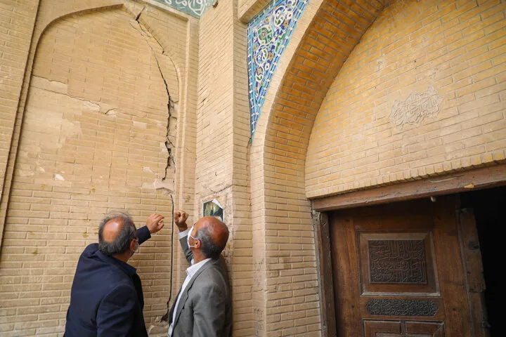 آیا مطالعه آسیب‌شناسی، جایگزین سنجش ارتعاشات مترو در مسجد جامع عتیق اصفهان می‌شود؟