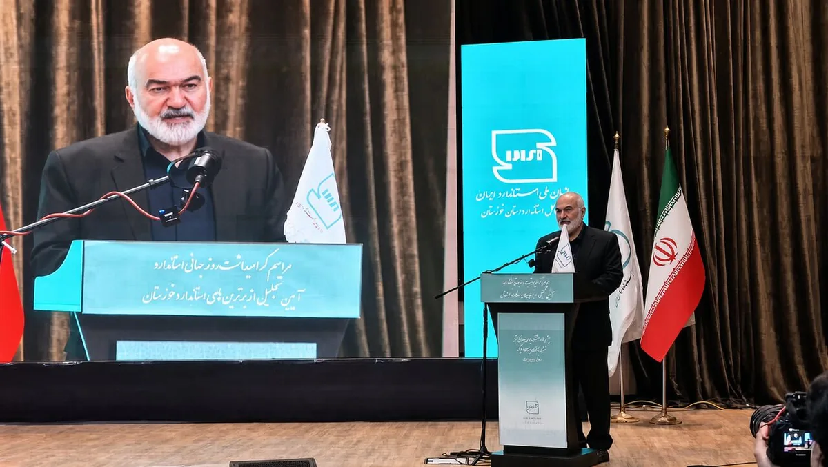استاندار خوزستان: فلرهای نفتی تا پایان دولت چهاردهم جمعآوری میشوند