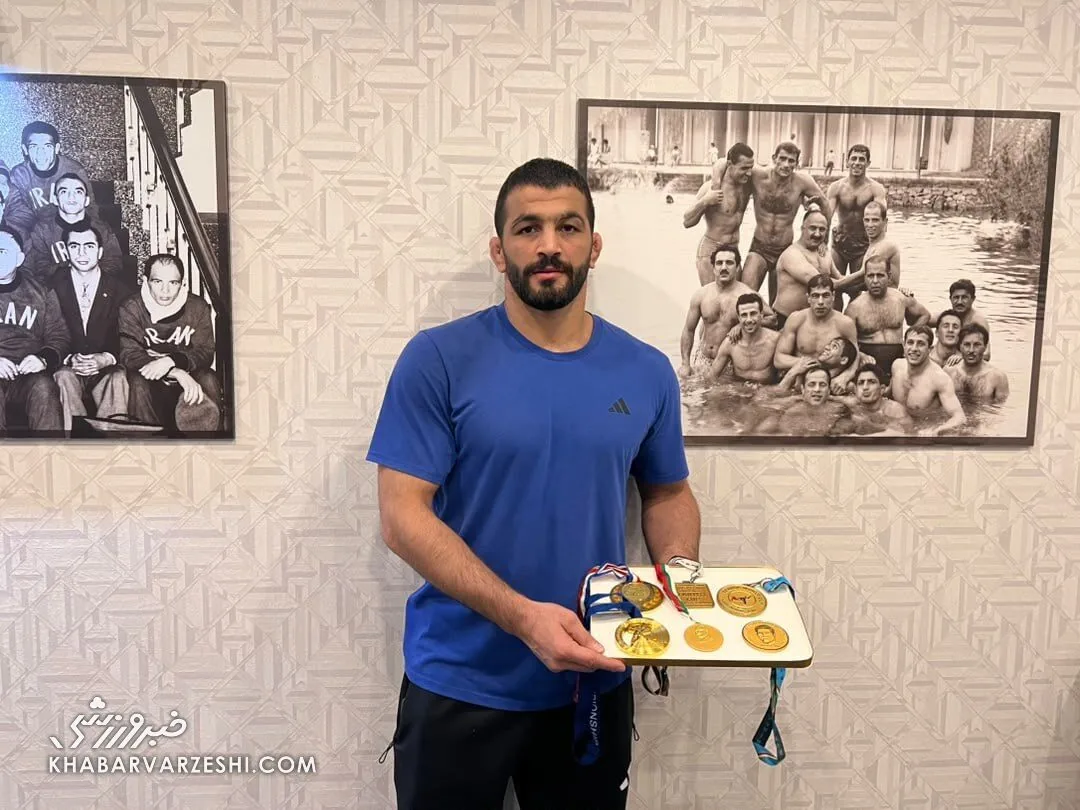 حسن یزدانی ۶ مدال دیگر خود را هم به موزه داد +عکس