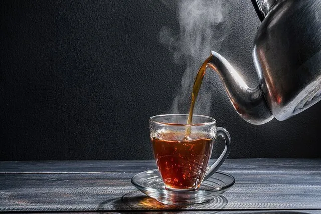 چای خطر بیماریهای عروقی را کاهش میدهد