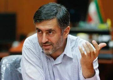 واکنش متفاوت عبدالله گنجی به دفاع کلینتون از مسلمانان
