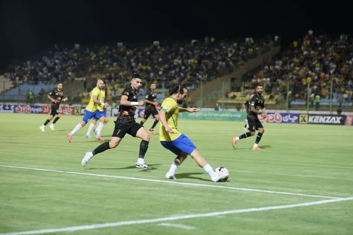 صنعتنفت در آزمون سخت پرسپولیس؛ طلاییپوشان به دنبال فرار از بحران