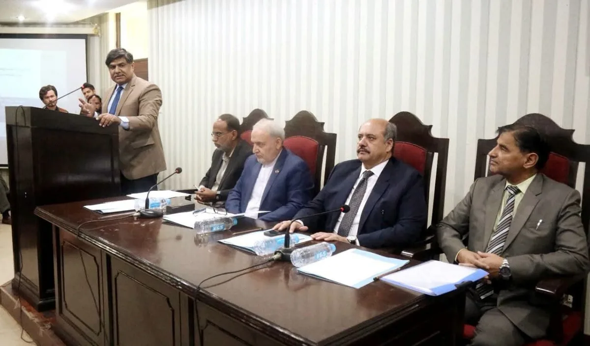 سمینار تاب آوری ایران در جنگ و تاثیرات رویدادهای خاورمیانه در اسلامآباد برگزار شد