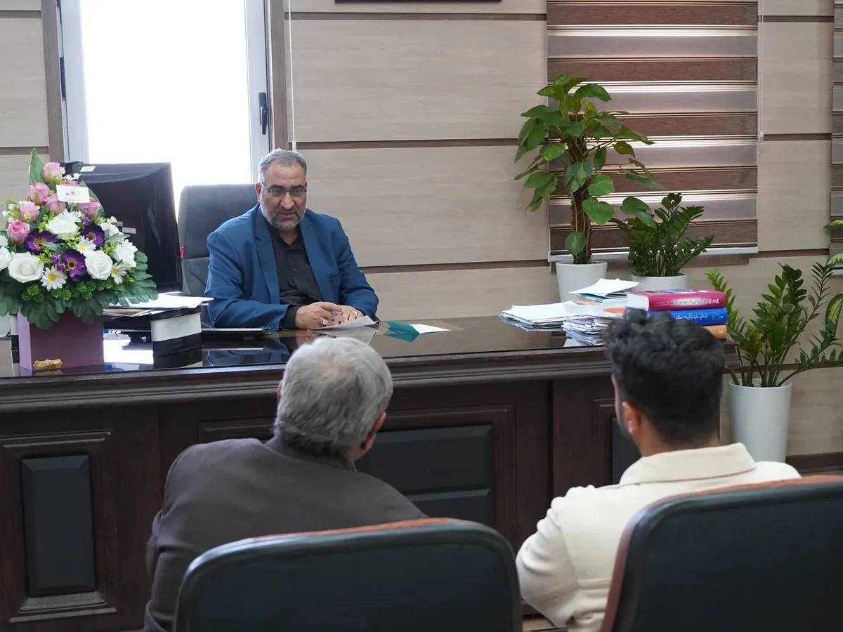 دادستان مرکز استان خراسان جنوبی با ۵۱ نفر از مراجعان دیدار کرد