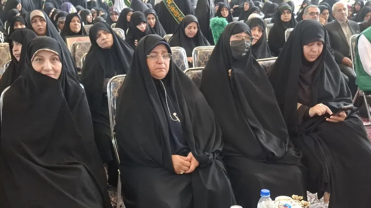 تمدن اسلامی به دست بانوان تحقق پیدا میکند