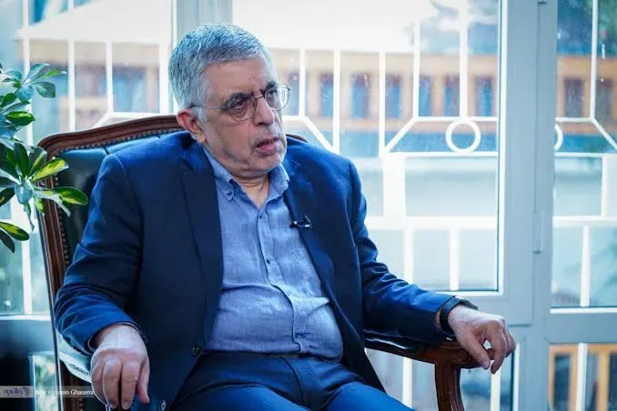 کرباسچی در صداوسیما: ما نمیتوانیم پدر آمریکا را دربیاوریم/ باید با یک توافقنامه جنگ را تمام کنیم