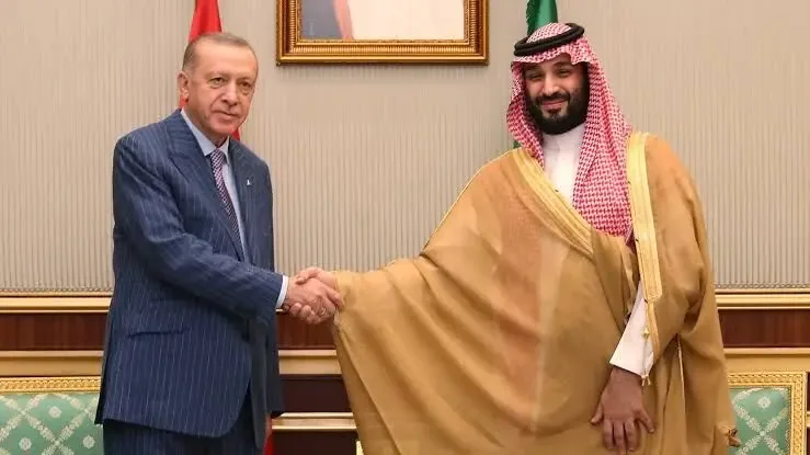 تماس تلفنی اردوغان و بن سلمان درباره حملات انصارالله یمن به فرودگاههای عربستان