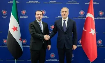 دیدار الشیبانی و فیدان در آنکارا با محوریت تأکید بر تقویت روابط و فعالسازی کمیسیون عالی مشترک