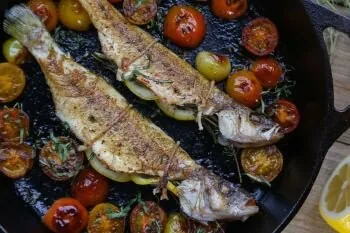 ماهی شکم پر در ماهیتابه؛ از غذاهای اصیل و محبوب جنوبی