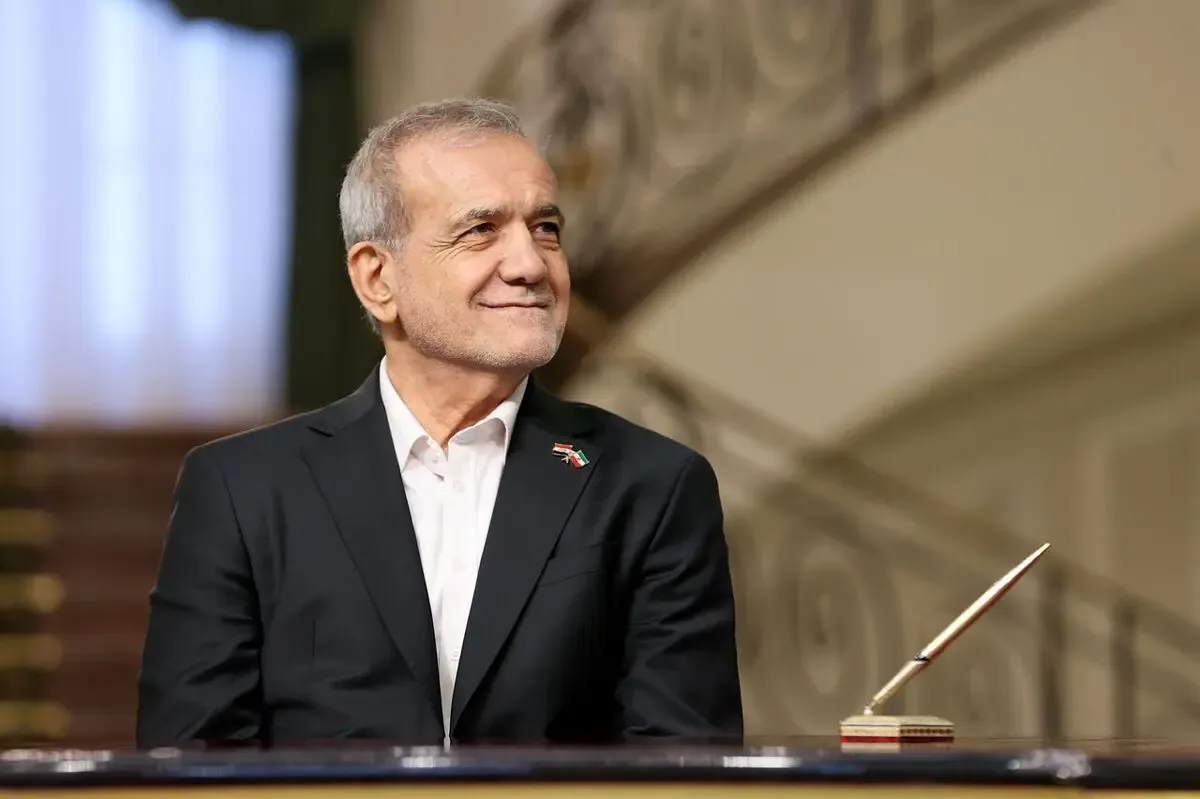 پزشکیان: برنامه ایران جان، فرصتی ارزشمند برای دیدن دوباره ایران است
