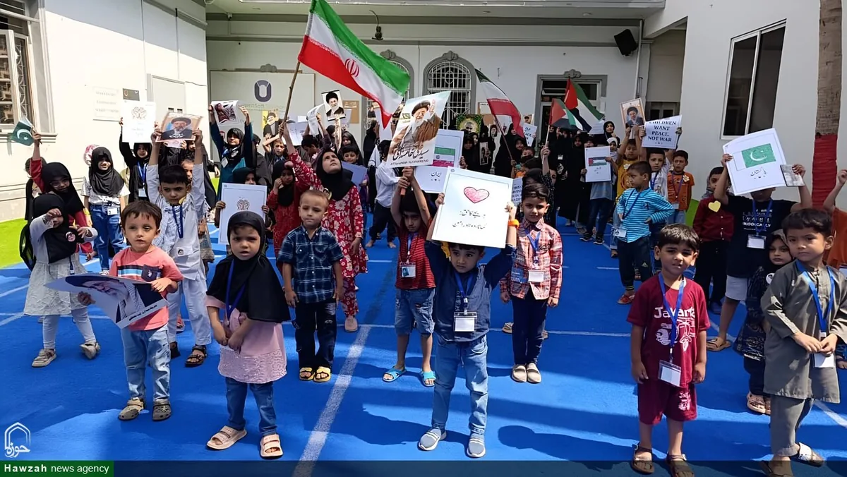 تجمع همبستگی دانش‌آموزان کراچی پاکستان با مردم مظلوم یمن