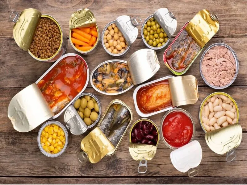 بوتولیسم؛ خطر پنهان در محصولات کنسروی، فقط جوشاندن معمولی کافی نیست!