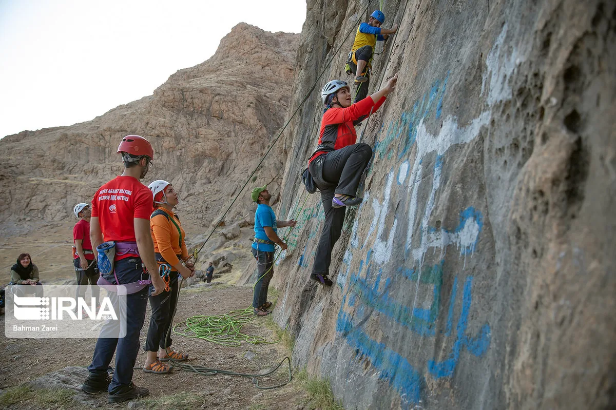 زیرساختهای کوهنوردی خوزستان در حال توسعه است