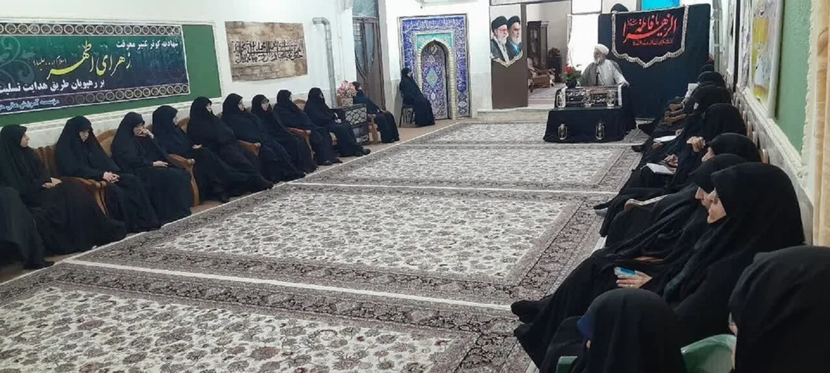 رسالت اصلی روحانیت انسانسازی است و علمآموزی باید با تهذیب نفس همراه باشد