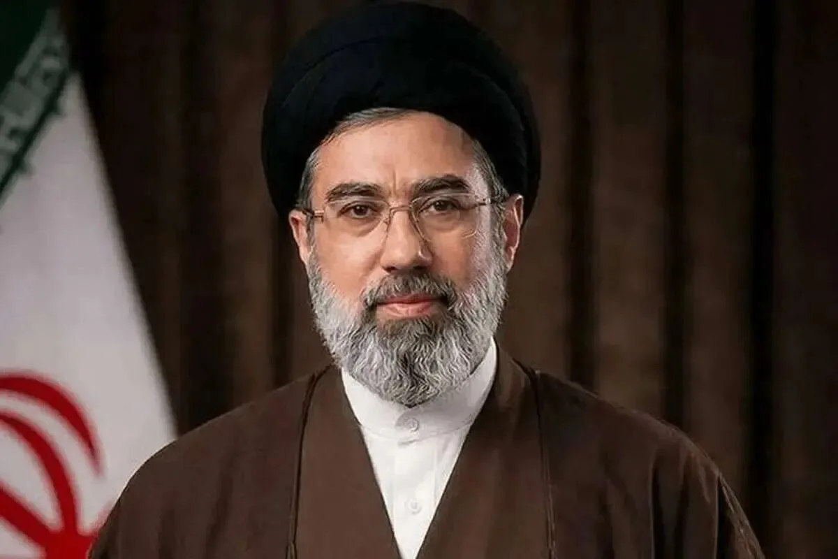 مقام معظم رهبری: نشانههای تأثیر پررنگ فراجا در جنگهای اخیر آشکار تر شد