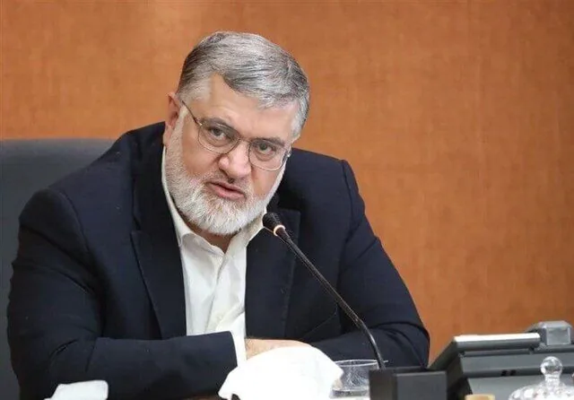 استاندار تهران: دشمن هزار و 300 اصابت به تهران انجام داد که طی آن 23 هزار تن بمب در مناطق مختلف پایتخت تخلیه شد