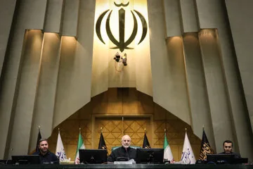 تذکر کتبی نمایندگان به مسئولان دستگاه های اجرایی؛ از تذکر به رئیس جمهوری تا وزرای کابینه