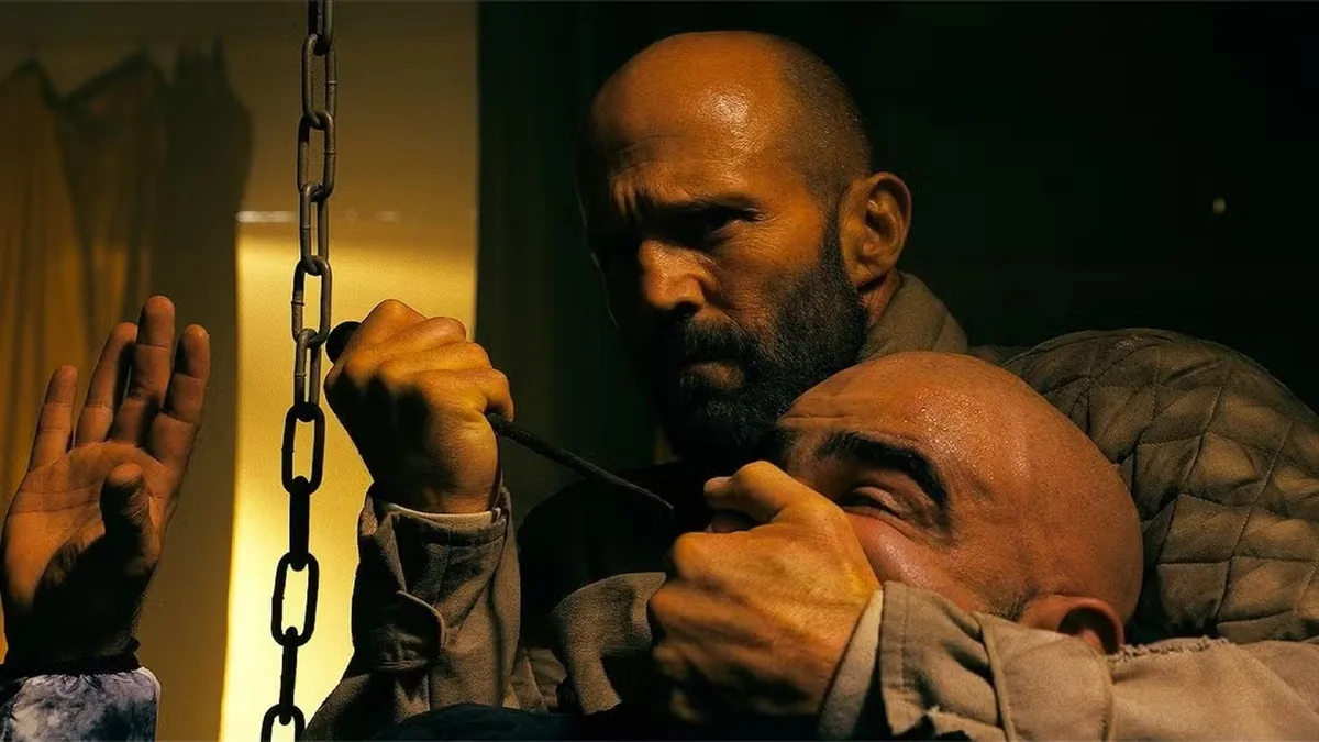 اولین پوستر رسمی فیلم The Beekeeper 2 منتشر شد؛ بازگشت طوفانی جیسون استاتهام
