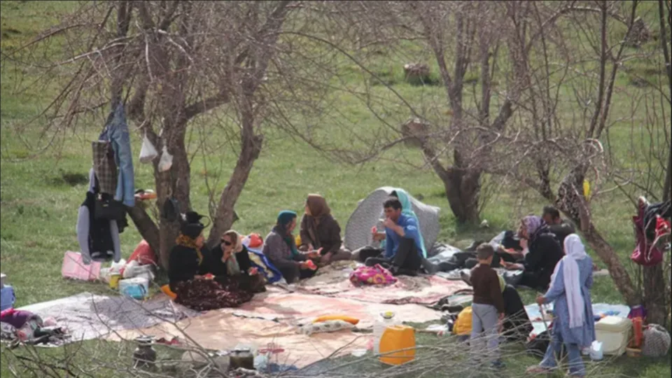 مکانهای تفریحی تهران برای خانواده؛ راهنمای کامل گردش در پایتخت