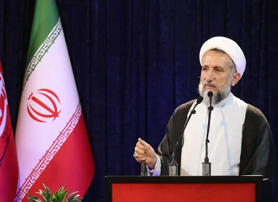 امام جمعه قزوین: پاسخ ایران در صورت حمله مجدد آمریکا، دردناکتر خواهد بود