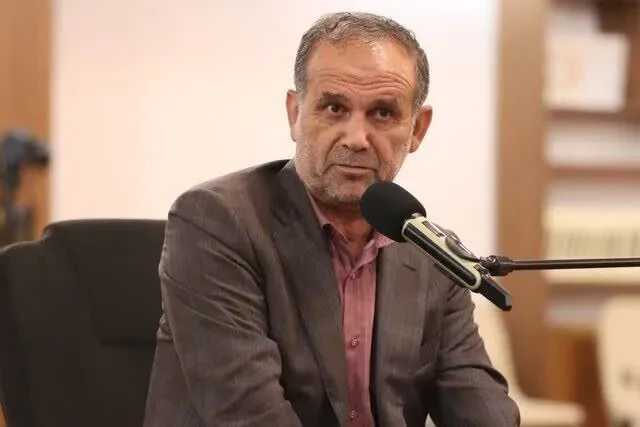 نماینده مجلس: موضوع استیضاح میدری را به آذرماه موکول کردهاند