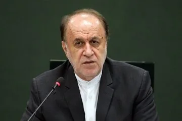حاجیبابایی: مردم ایران در انتظار غرق شدن آل ترامپ هستند/ شکست ترامپ در انتخابات میان دورهای کنگره آمریکا پایان دوره لمپنیسم سیاسی خواهد بود