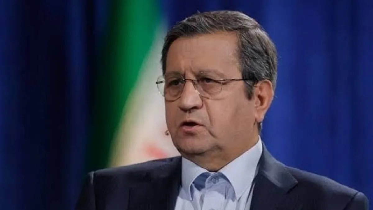 همتی: فروپاشی اقتصادی با بیانیه سیاسی محقق نمیشود
