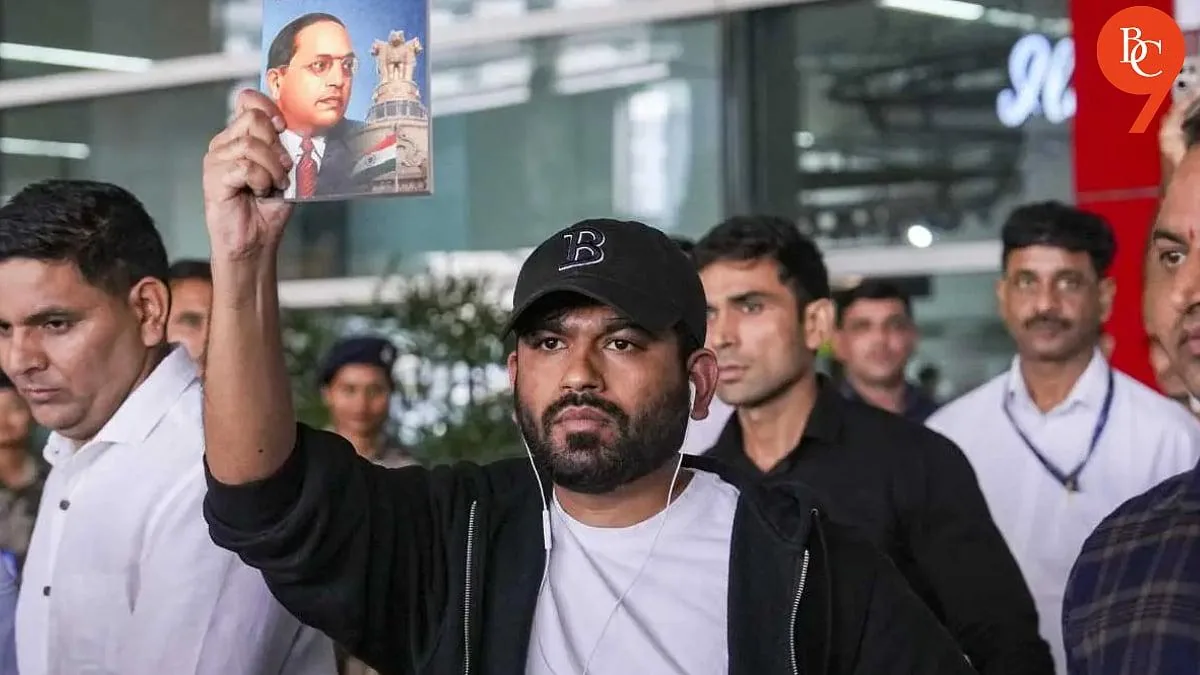 جنجال بر سر بازداشت رهبران حزب سوسک هند