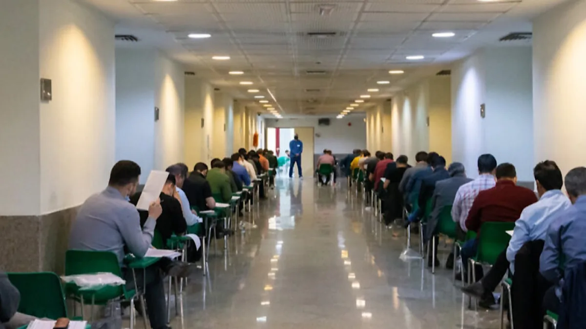 آزمون پذیرش متقاضیان پروانه کارآموزی وکالت کانونهای وکلای دادگستری ۲۴ آبان برگزار میشود