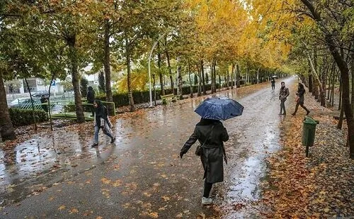 رگبار و رعد و برق در ۲۶ استان؛ احتمال جاری شدن روانآب